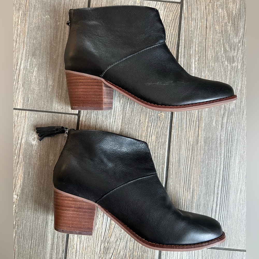 TOMS Leila Block Heel Leather Booties 8